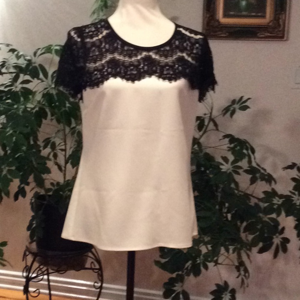 C. Luce Women blouse